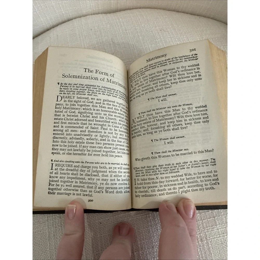 The Book of Common Prayer John Wallace Suter 1945 Hard Cover Black‎ Religious